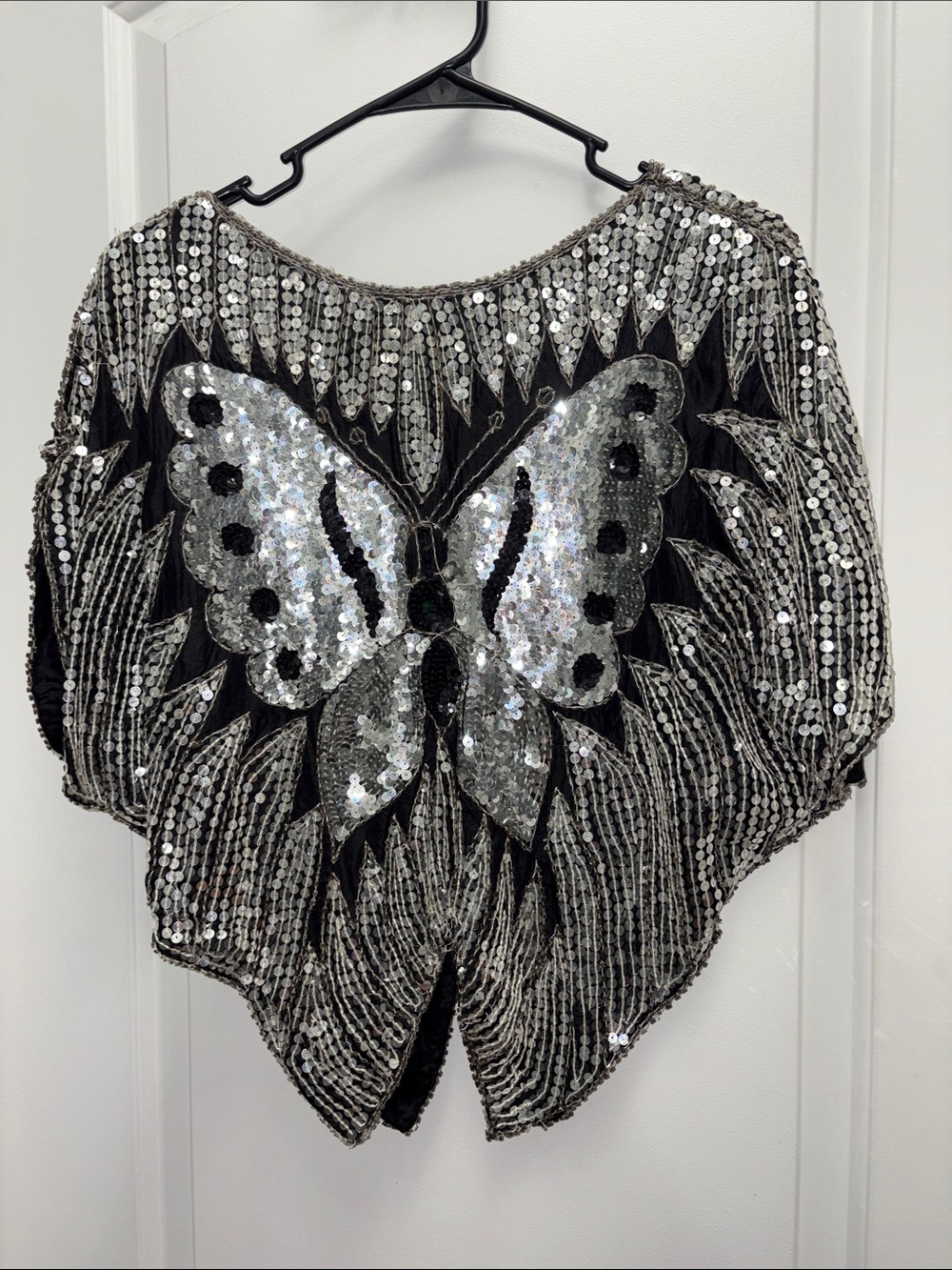 Vintage Silk Black Sheer Sequin Butterfly Poncho Top Beaded Batwing Festival - Picture 8 of 8